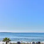 Beachfront Apartment With Wi-Fi!