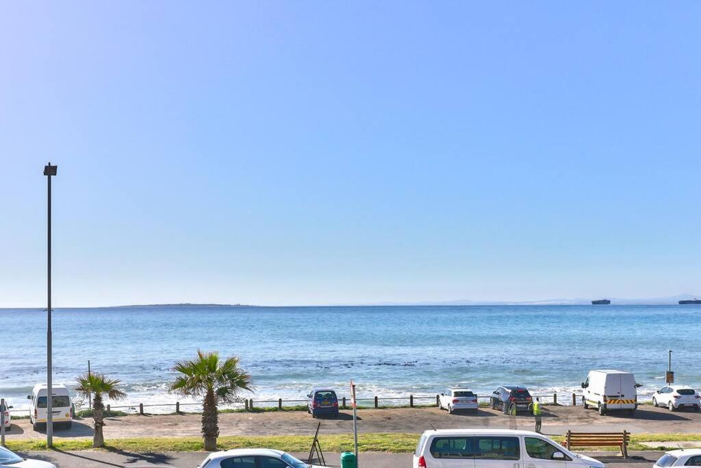 Beachfront With Wi-fi! * Cape Town